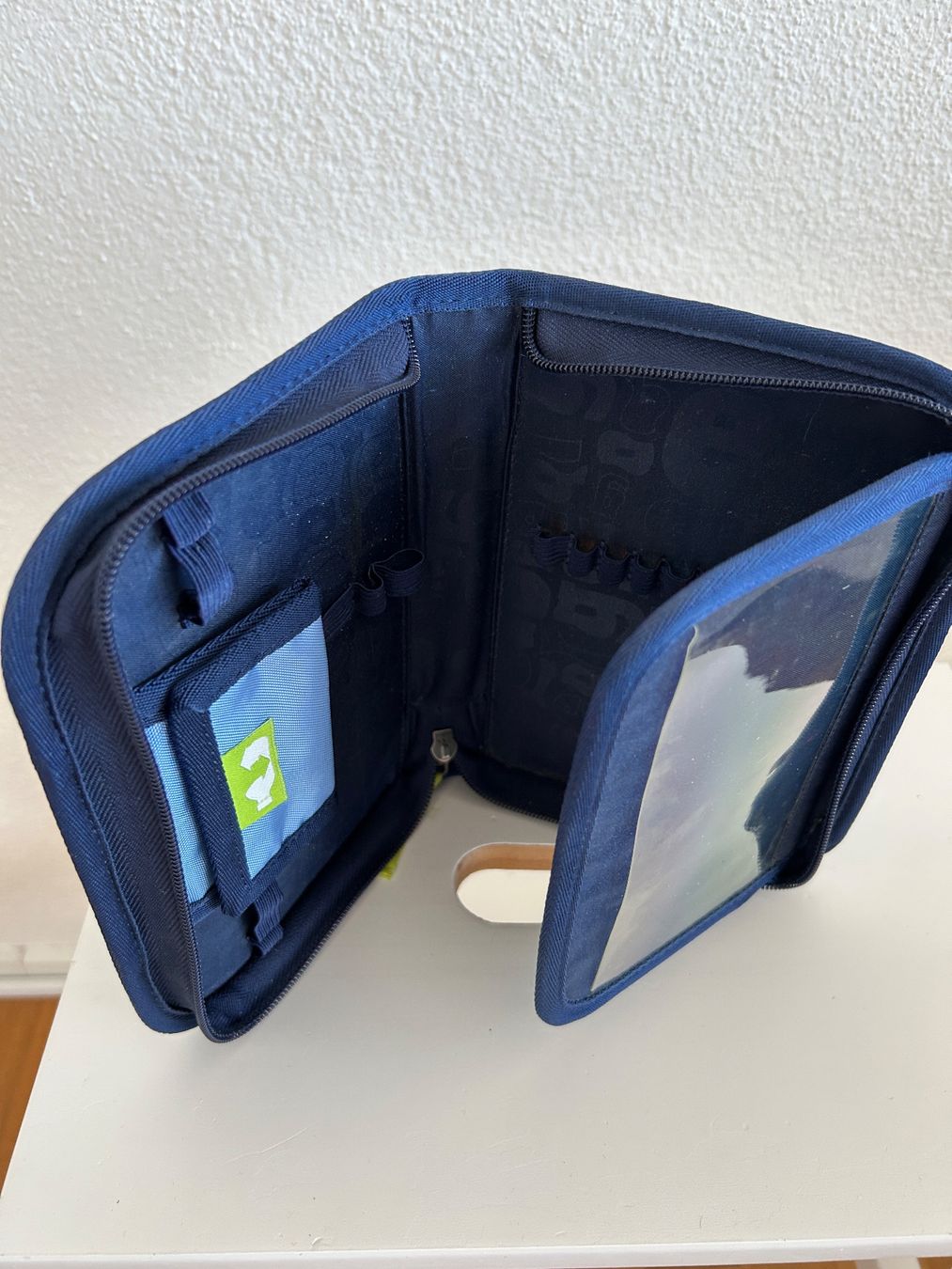 Ergobag Borse & Zaini: Ergobag Schulsack 3-teiliges Set – Usato da Münchenstein venduto da Pasdra 6