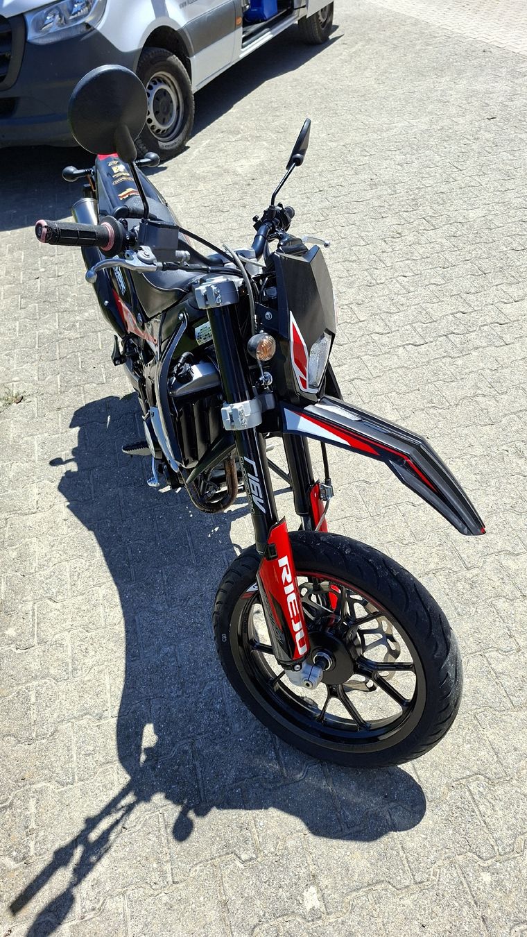 Rieju Strasse: Motorrad Rieju MRT 125 – Gebraucht aus Bütschwil von dev_zq77 2