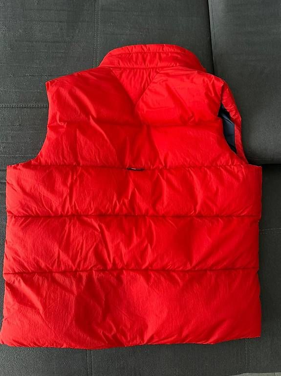 Gilet & Giacche: Tommy Hilfiger Weste - Top Zustand - Original – Usato da Au SG venduto da tem_r296 1