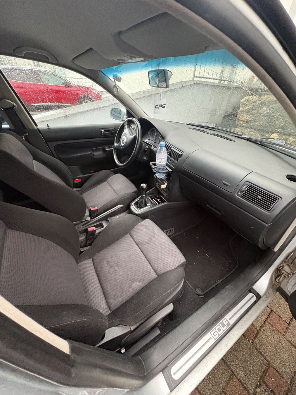 VW Automobili: Ab 1 CHF! Golf 4 mit 1,9 tdi – Usato da Hölstein venduto da dar_bt9s 3