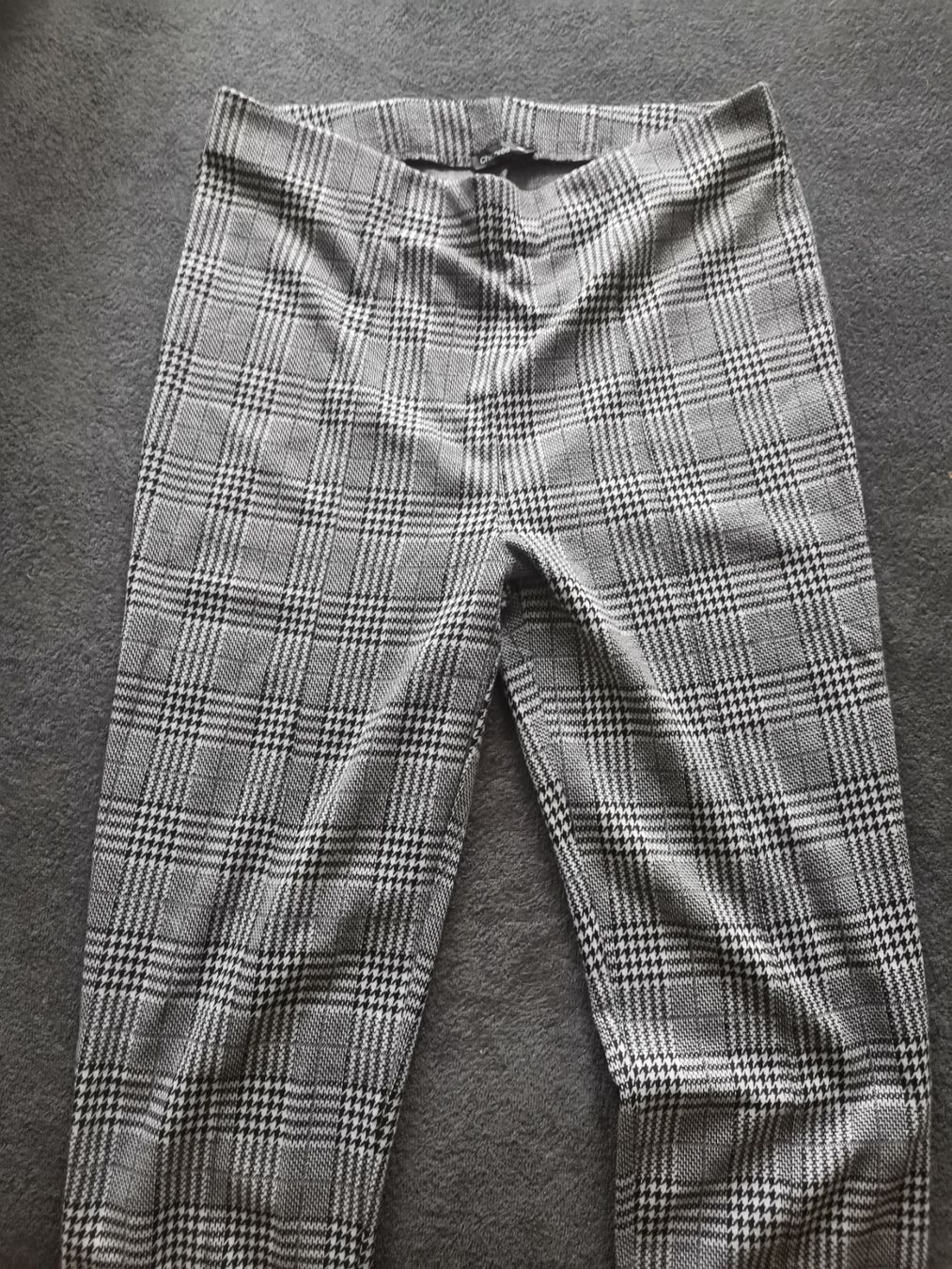 Hosen: Bequeme leichte Caro Hose Gr. M – Neu (gemäss Beschreibung) aus Therwil von JeannysTrendStyle 1