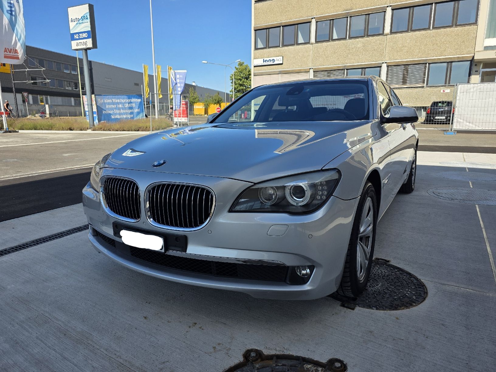 BMW Automobili: BMW 740i - F01 – Usato da Reinach BL venduto da Privat_Verkauf_91