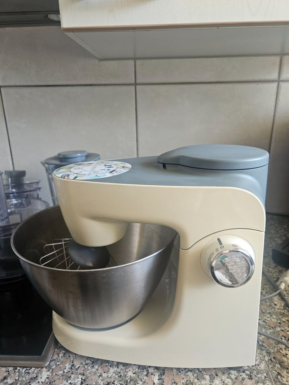 Elettrodomestici da cucina: Kenwood MultiOne Kitchenmachine – Usato da Zürich venduto da AniaKa