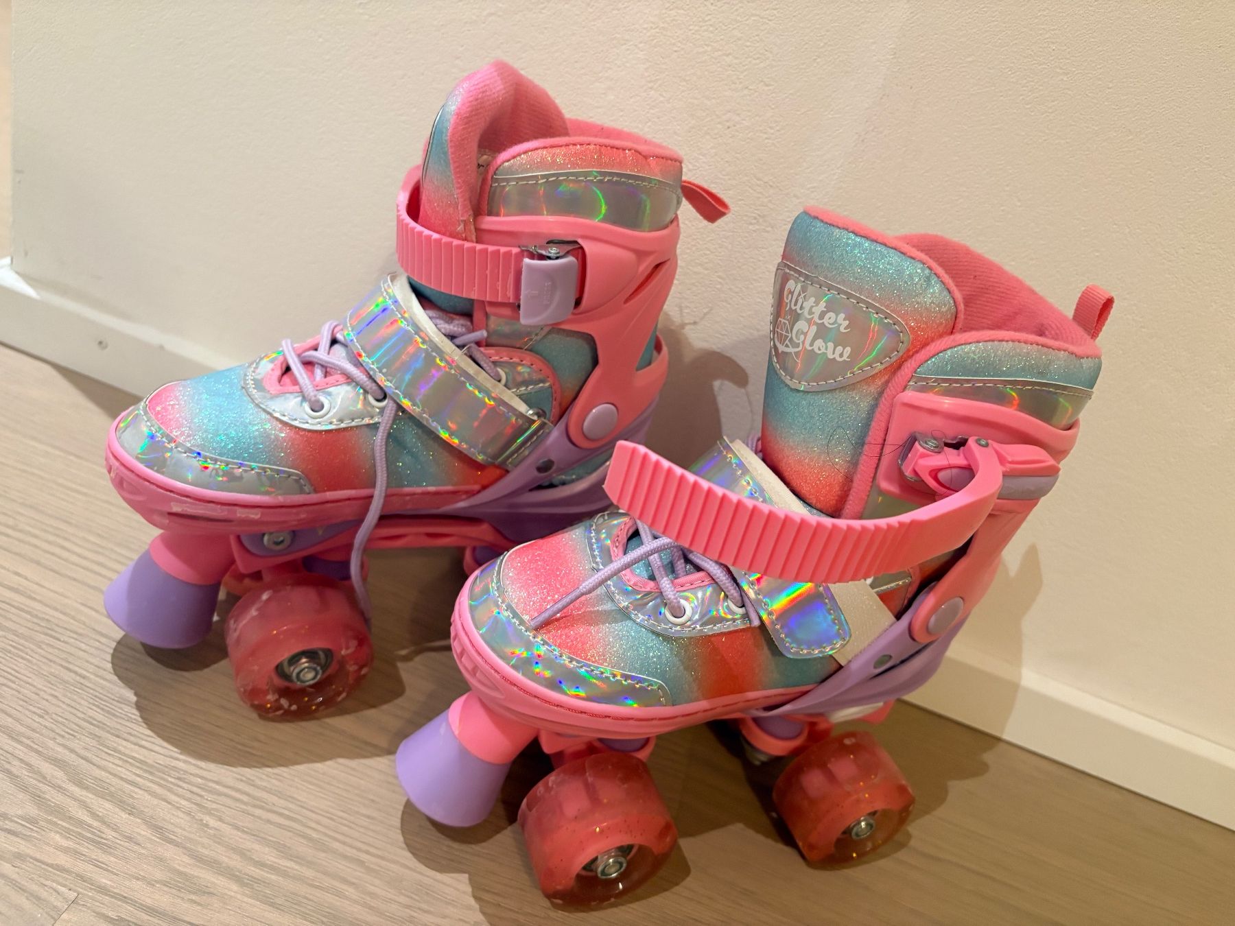 Inline-Skating & Rollschuhe: Kids extendable Roller Skates – Gebraucht aus Zürich von akh_7xjv 1