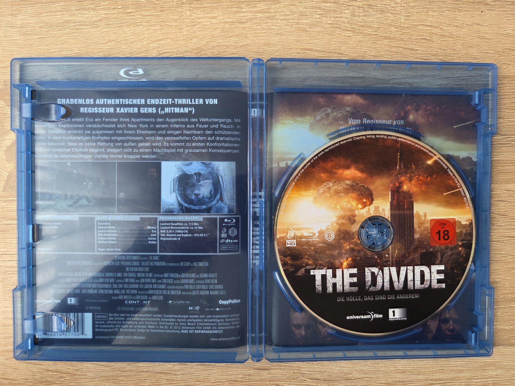 Tous les DVDs: The Divide - Blu-ray – D'occasion à Carouge GE par Franllo 3
