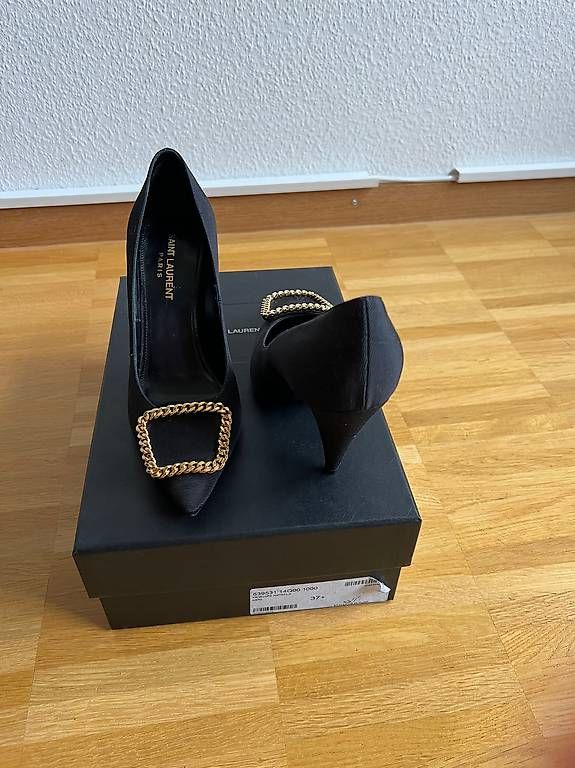 Damenschuhe: Saint Laurent Schuhe Schwarz Pumps – Gebraucht aus Basel von Spielzeugverkauf 2