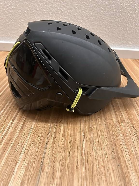Helme: Dynafit TLT Skitourenhelm – Gebraucht aus Küsnacht ZH von bonitalina 1