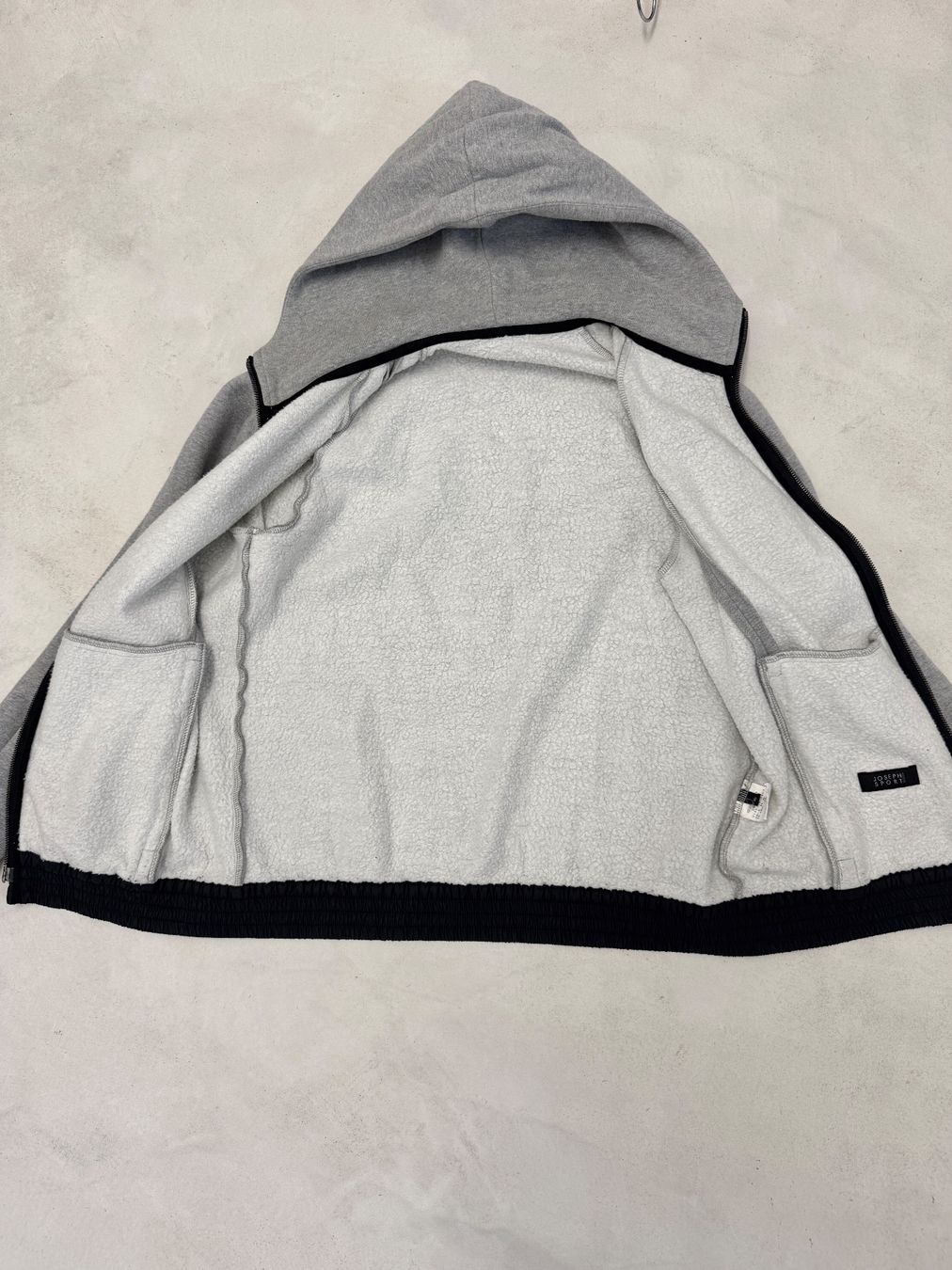 Jacken: Sweat gris poudré de la marque Joseph – Gebraucht aus giffers von sev_c9x9 3