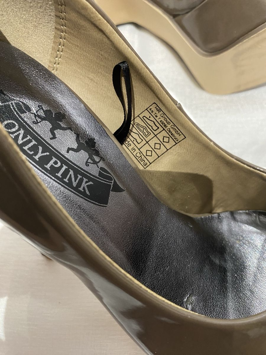 Scarpe da donna: Lack-Pumps braun Grösse 38 gebraucht – Usato da Hausen AG venduto da corinne_g 6