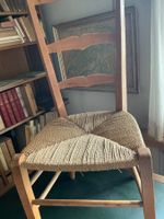 Holzstuhl mit Strohsitz rustikal guter Zustand