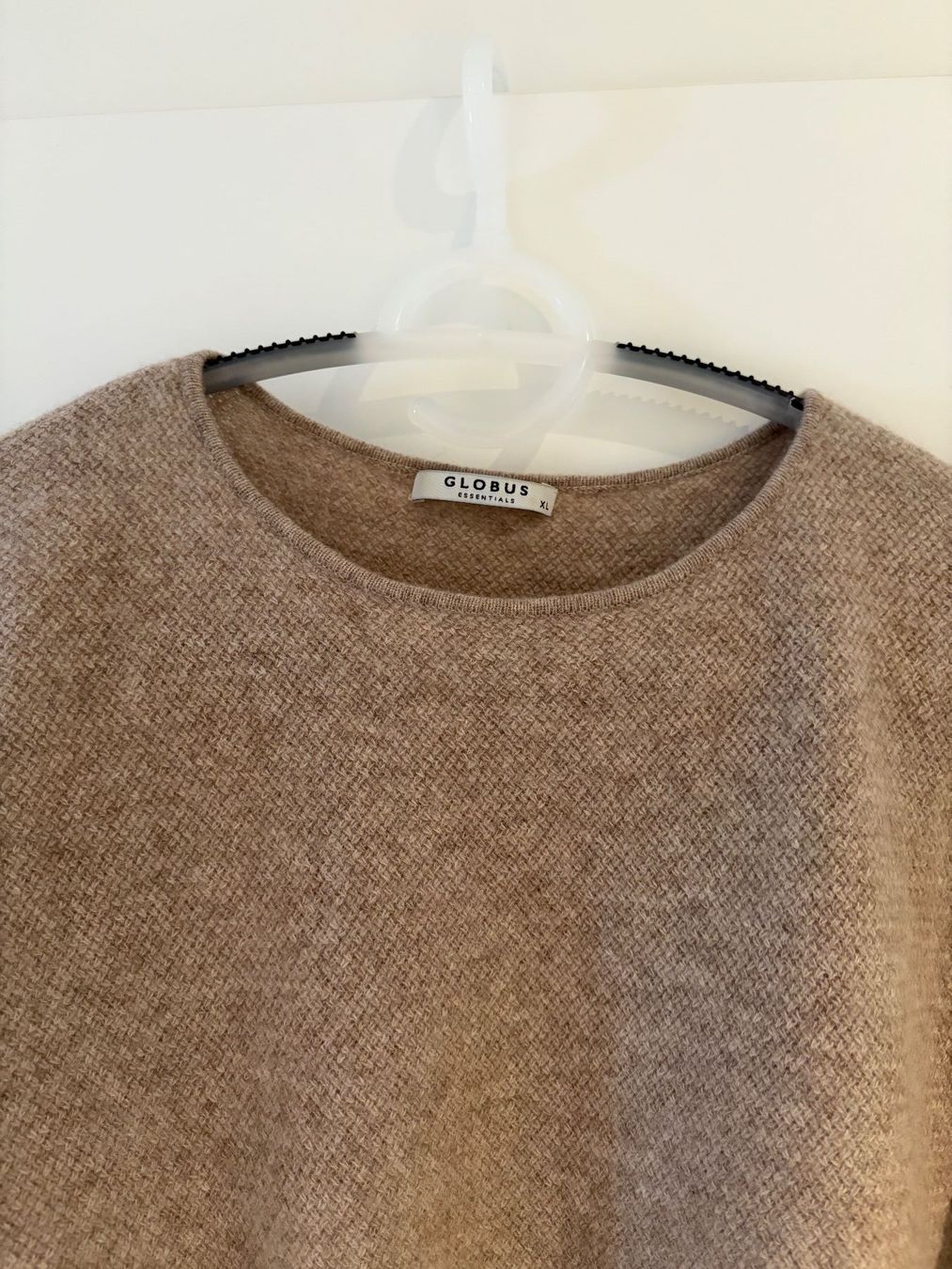 Globus Pulls & Sweat-shirts: Globus Kaschmir Pullover beige – D'occasion à Dielsdorf par Anthony111 5