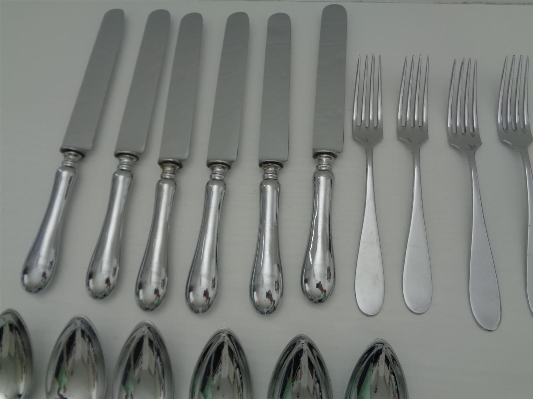 Bestecksets: Besteck 16-teilig - Chromstahl – Gebraucht aus Chur von omonia 1