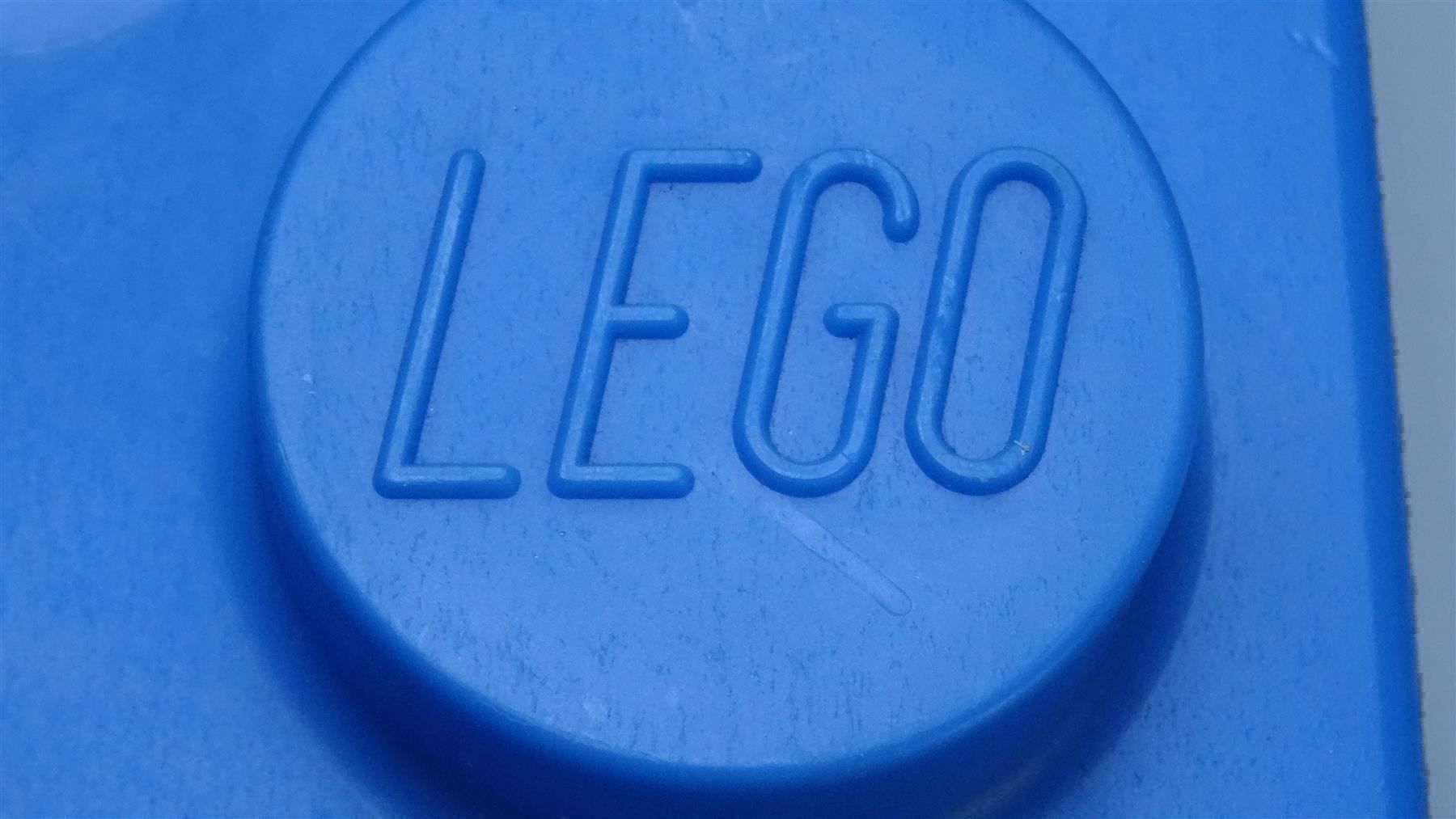 Lego Giocattoli: Midi-Lego Box mit 4 Noppen blau – Usato da Lupfig venduto da Buerkli20 3