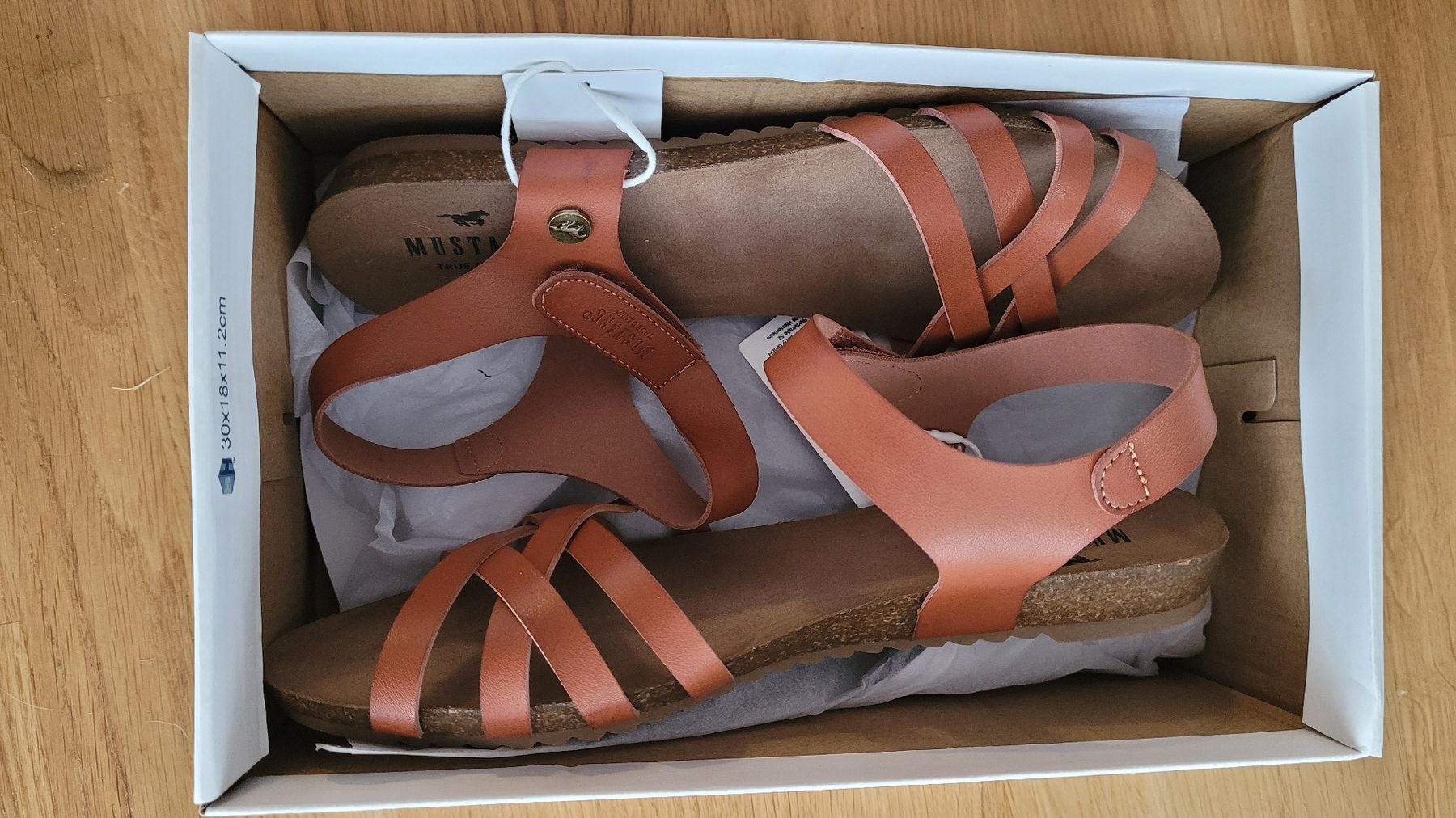Mustang Scarpe da donna: Mustang Sandale, Grösse 41 – Nuovo e nell'imballaggio originale da Uetendorf venduto da Heyhey3661 3