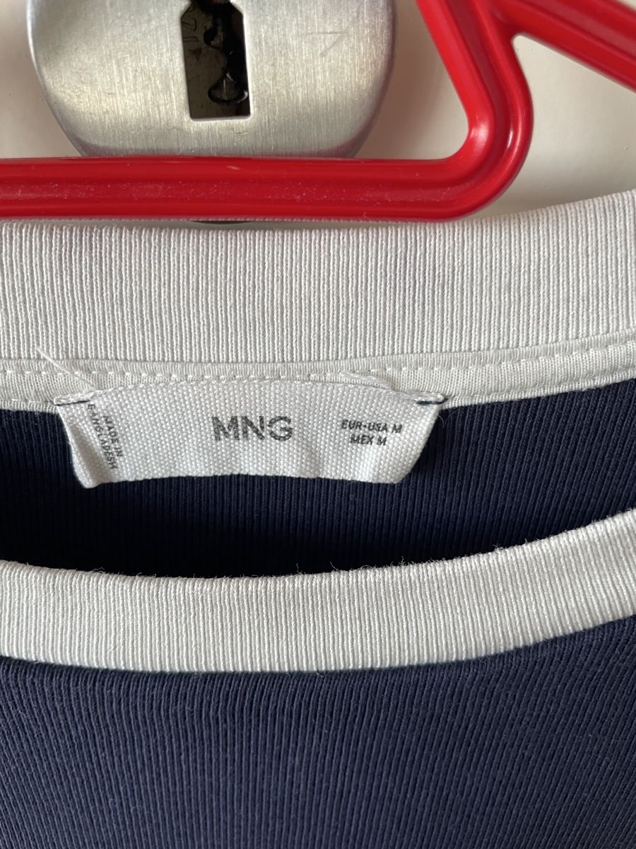 Mango T-shirt: MNG T-Shirt Navy Blue Size M – Usato da Neuchatel venduto da shi_9fzw 1