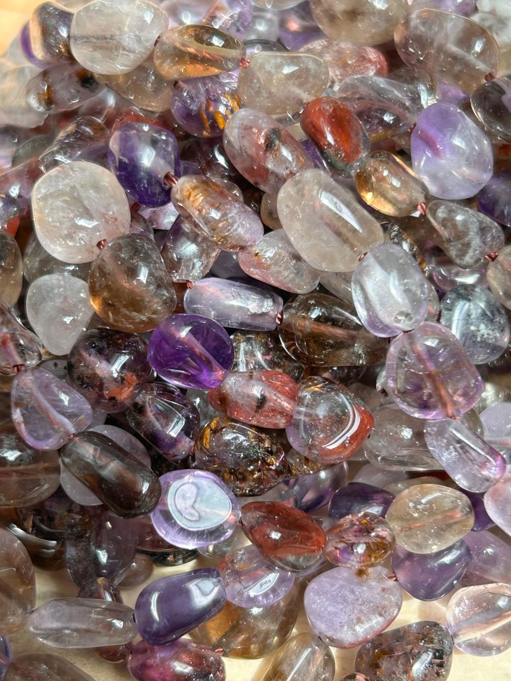Pietre preziose: Strang echte super seven Nuggets / stone 8-10 mm – Nuovo e nell'imballaggio originale da Niederrohrdorf venduto da Ytobi 1