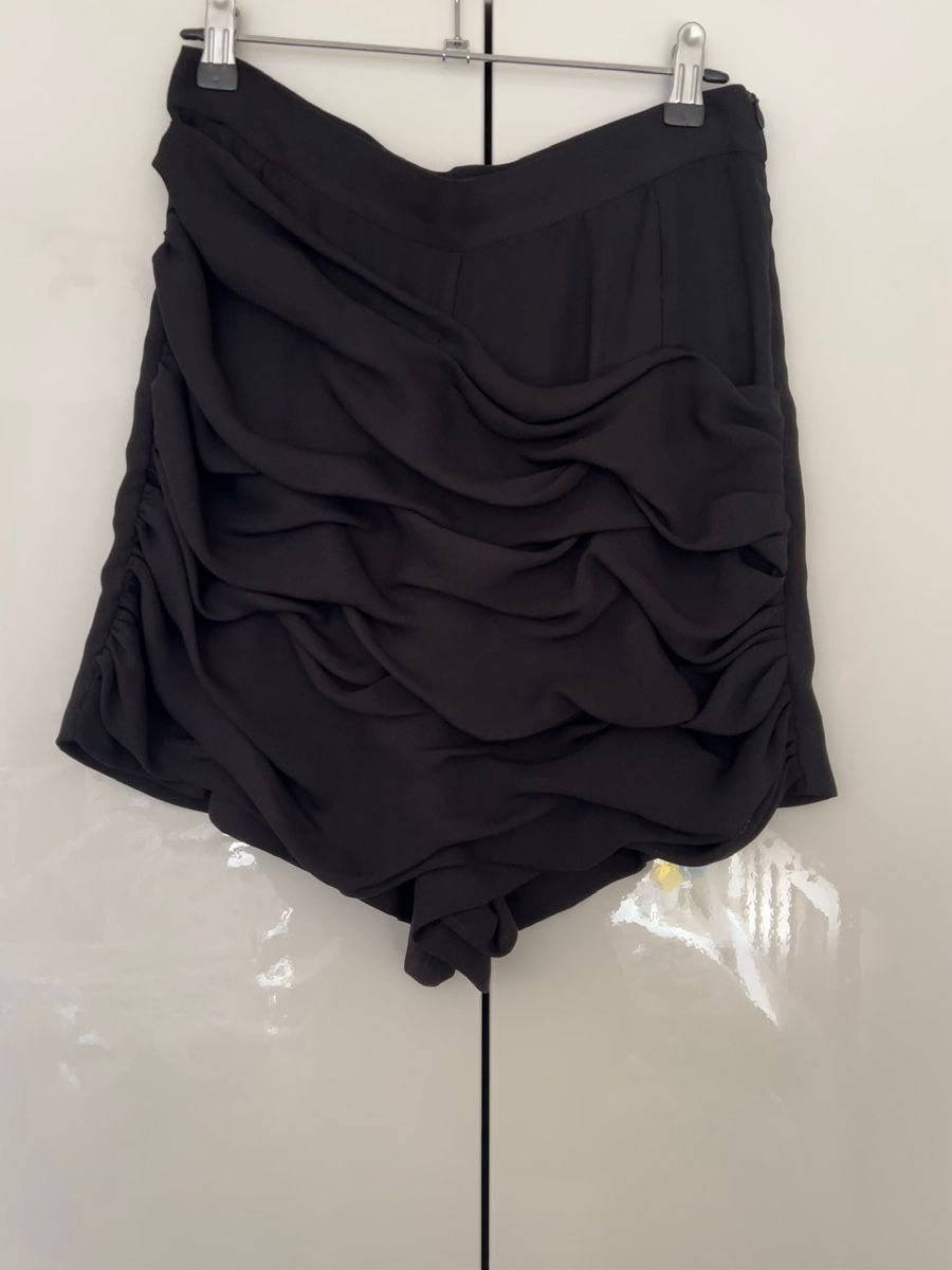 Sandro Pantaloni: NEW Sandro Black Shorts, Size 40 – Nuovo (secondo la descrizione) da Zürich venduto da SandroMaje