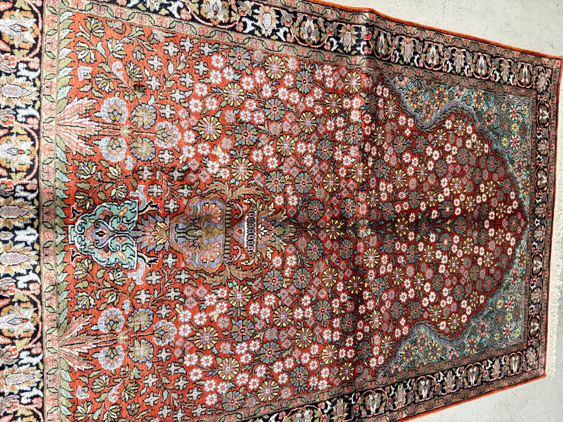 Tappeti: Orientiertteppich Seide – Usato da zürich venduto da abadan36