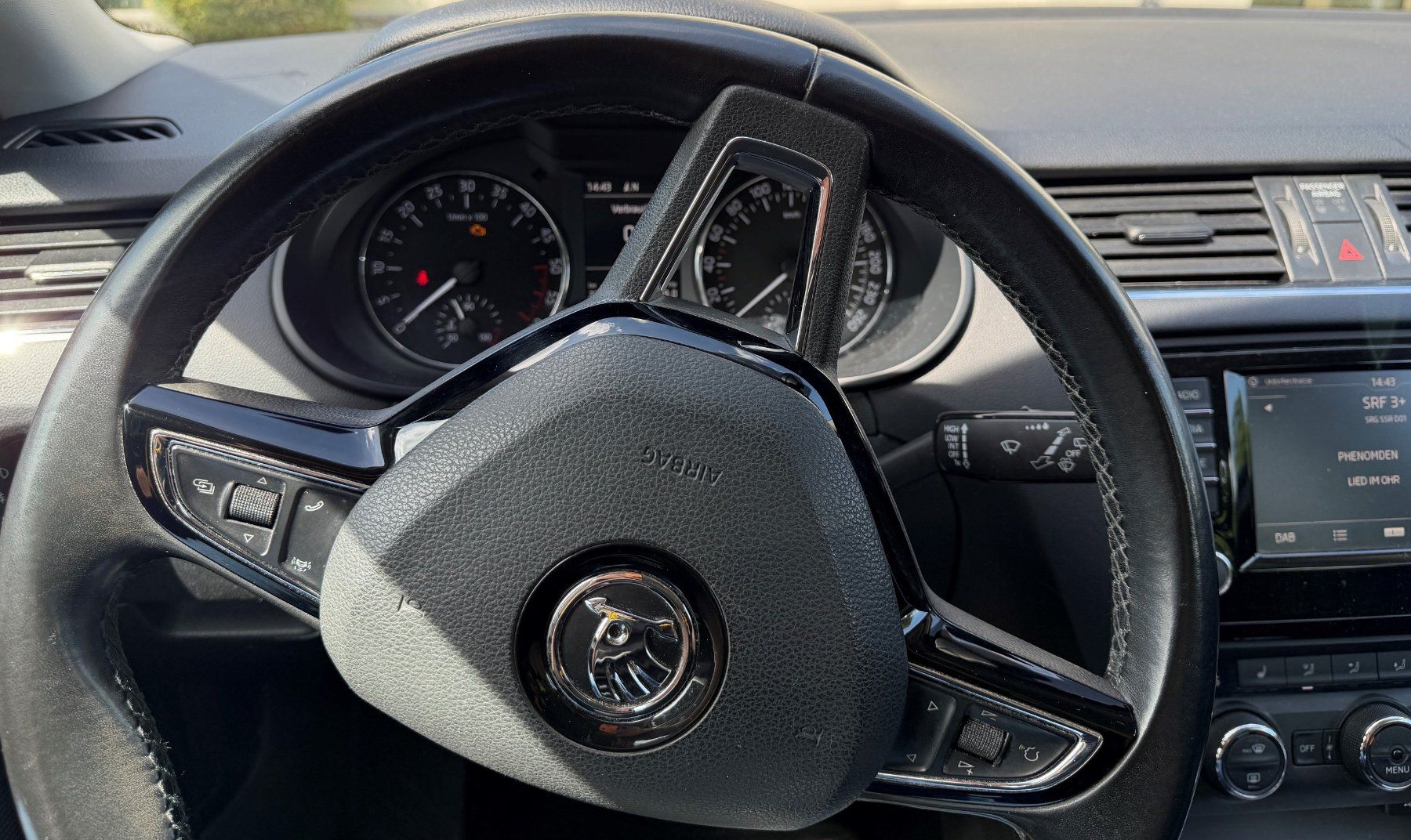 Skoda Autos: SKODA 2.0 TDI 184 Ambition 4x4 DSG – Gebraucht aus Dietikon von Outifit 6