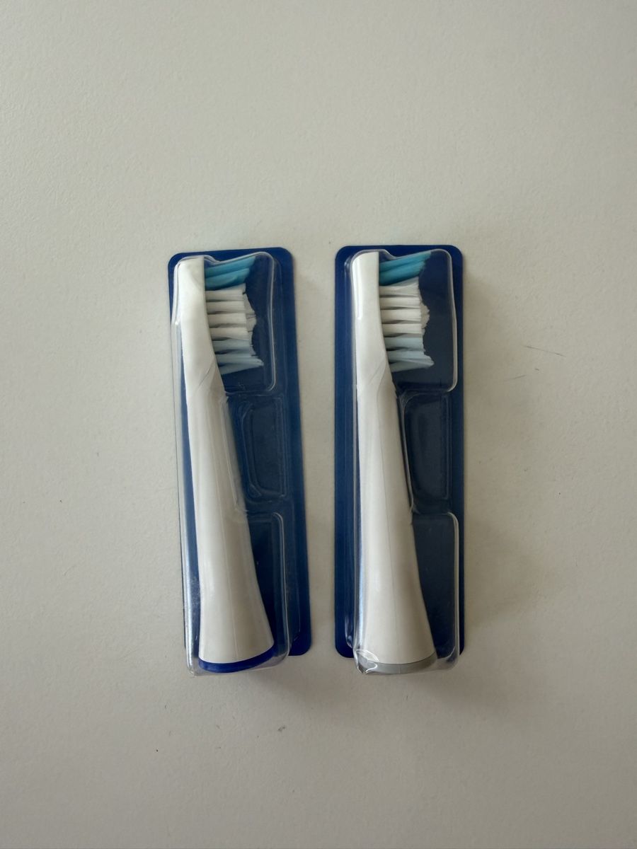 Oral B Cura dei denti: 2 st. Oral-B Aufsteckbürsten Pulsonic.  – Nuovo (secondo la descrizione) da Winterthur venduto da tat_ky5h