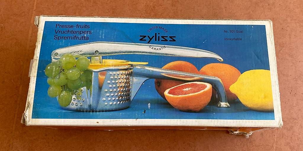 Zyliss Elettrodomestici da cucina: Antike ZYLISS Saftpresse SUSI – Usato da Urdorf venduto da Resumasa 4