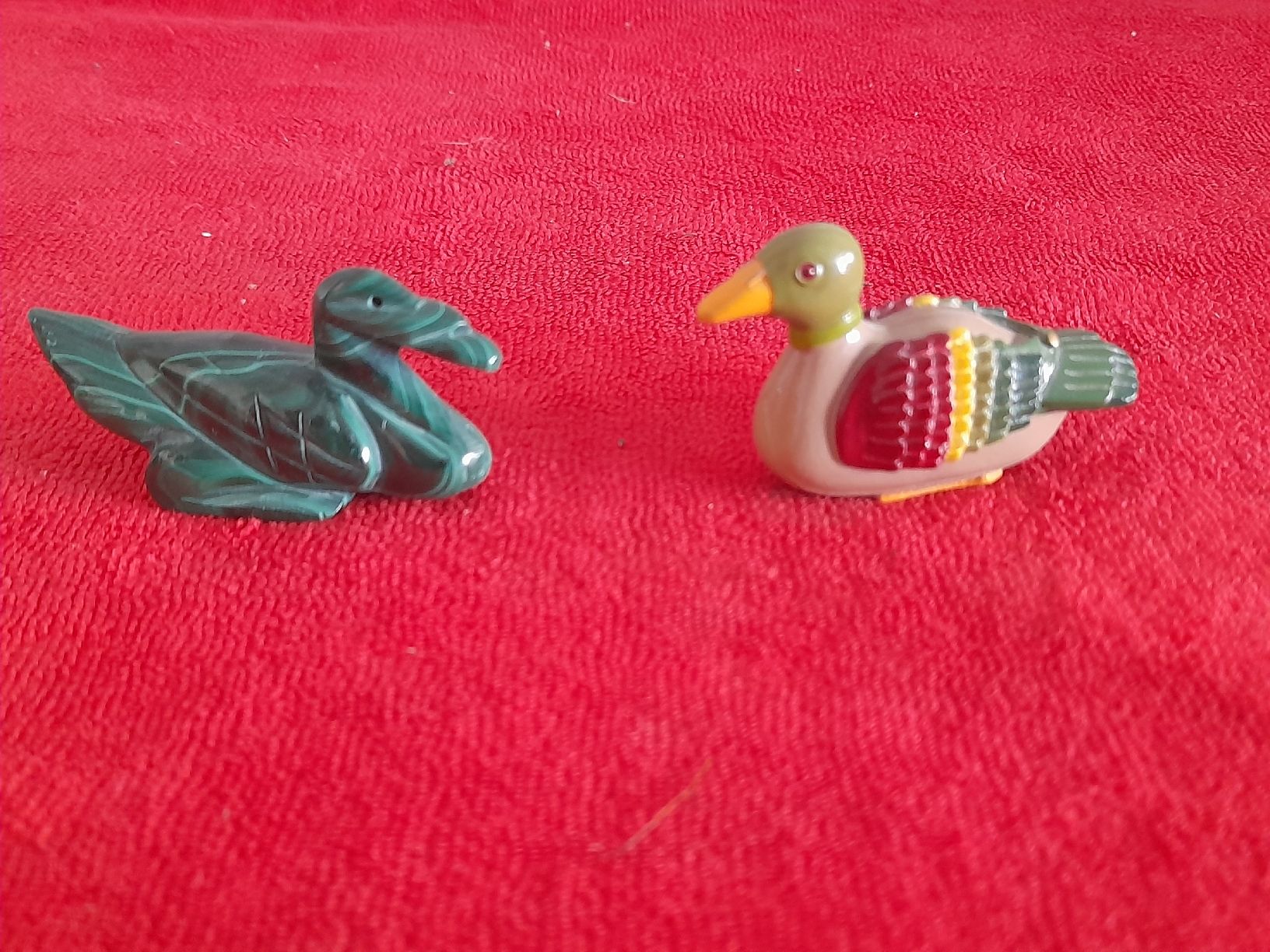 Alle Dekorationen: Dekorative Entenfiguren, Malachit & Resin, Vintage! – Gebraucht aus Winterthur von Ufff512