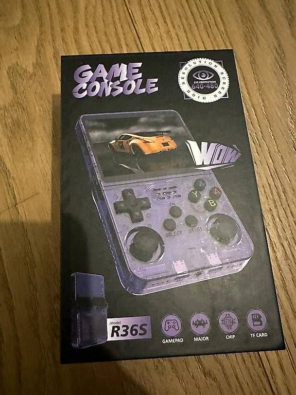 Console: Console R36S – Nuovo e nell'imballaggio originale da Châtel St Denis venduto da kel_bhn8