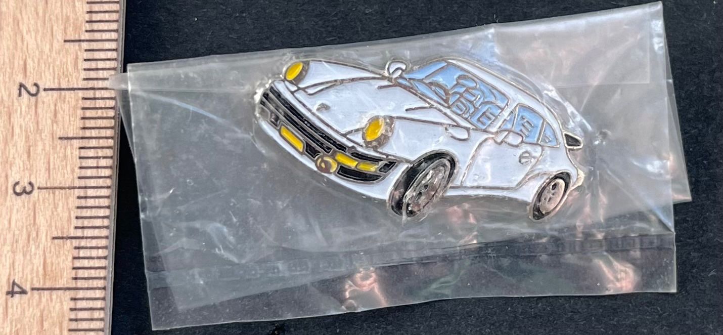 Porsche Placchette & Badge: Porsche Auto OVP neu / Pin – Usato da Ostermundigen venduto da DaxKarten-75