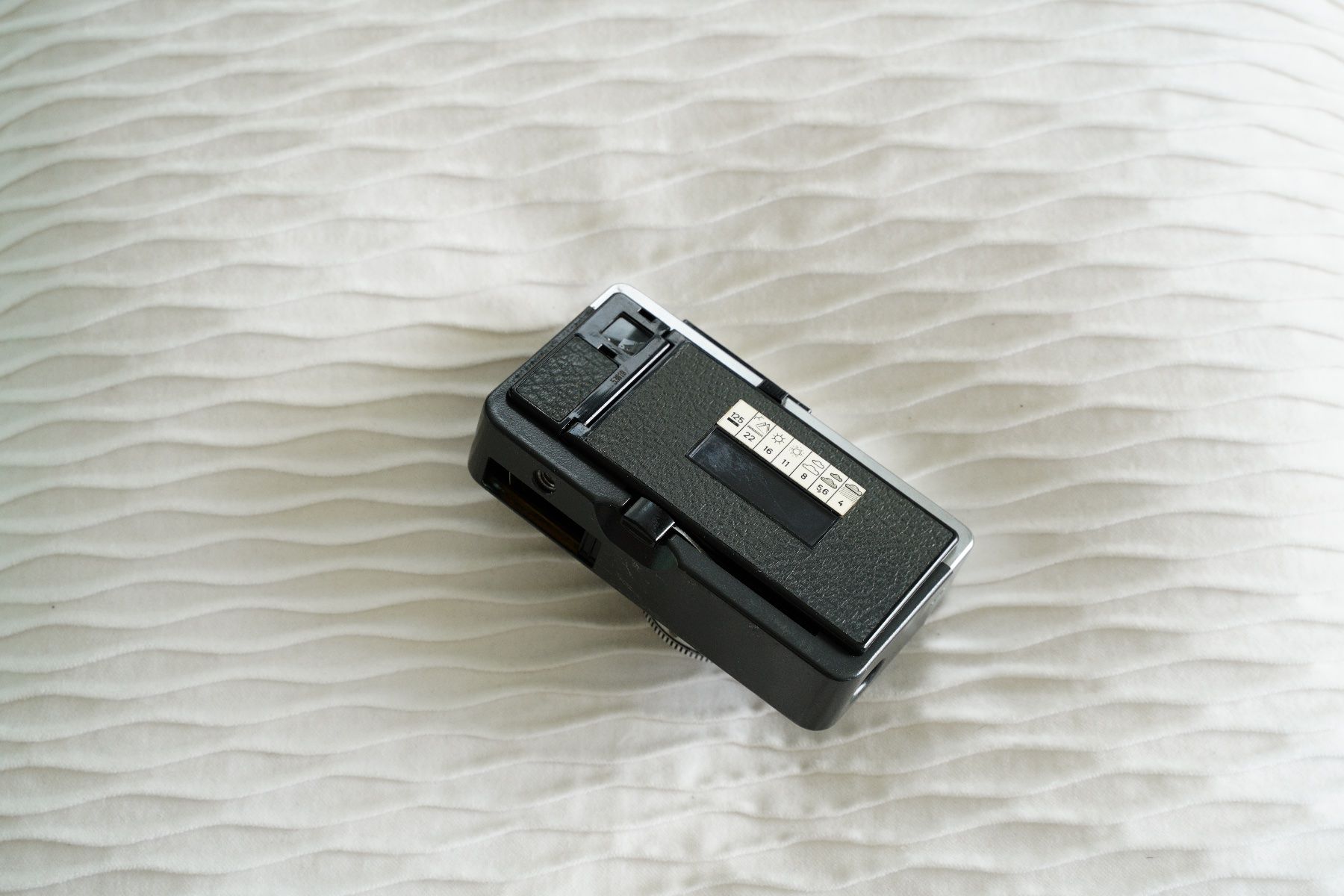 Kodak Fotocamera: Kodak Instamatic 250 – Difettoso da Dagmersellen venduto da sim_zqh8 2
