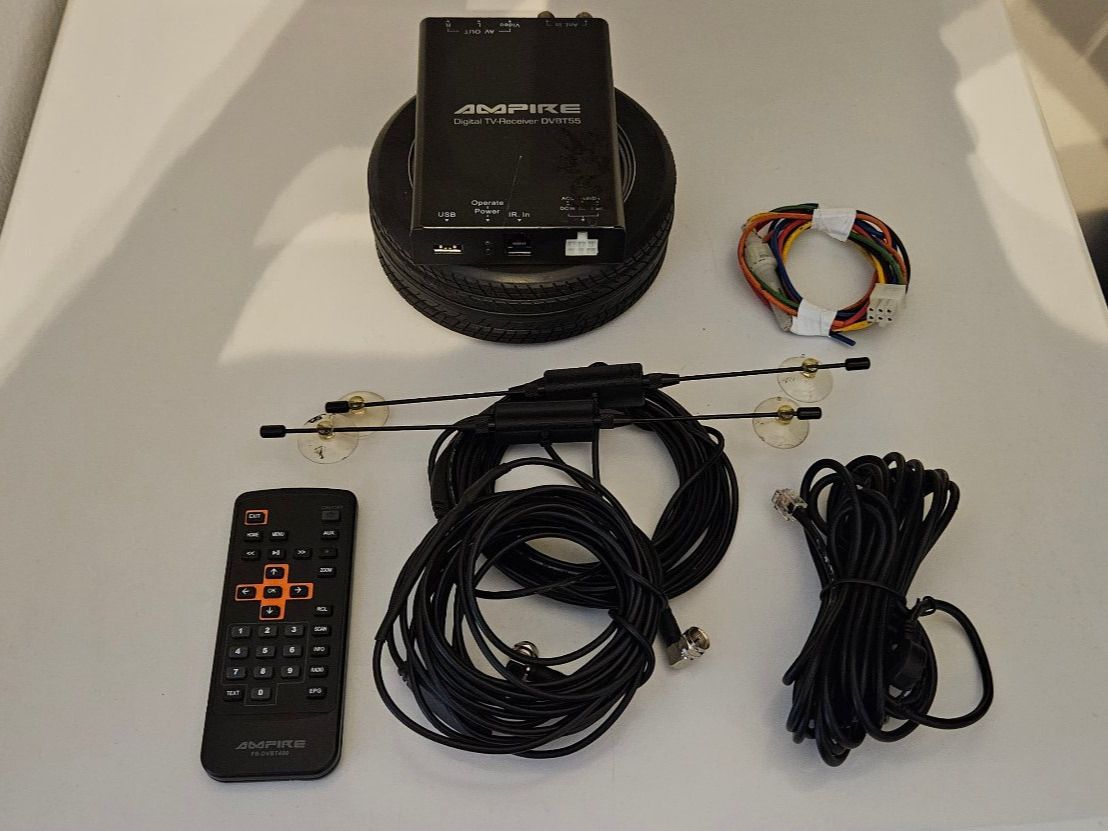 Ricevitori: AMPIRE Video DVB-T Digital TV für Auto – Usato da Riazzino venduto da TicinoCarAudio 2