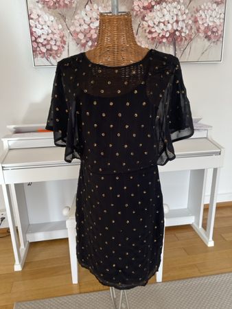 Kleid mit Goldpailletten, Molly Bracken, neu,  XS