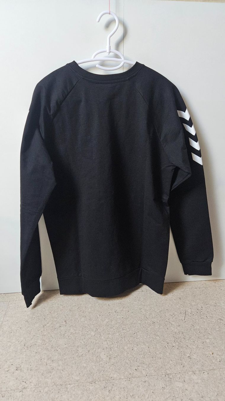 Hummel Pulls & Sweat-shirts: Pullover schwarz – D'occasion à Münchenbuchsee par Yothu 1