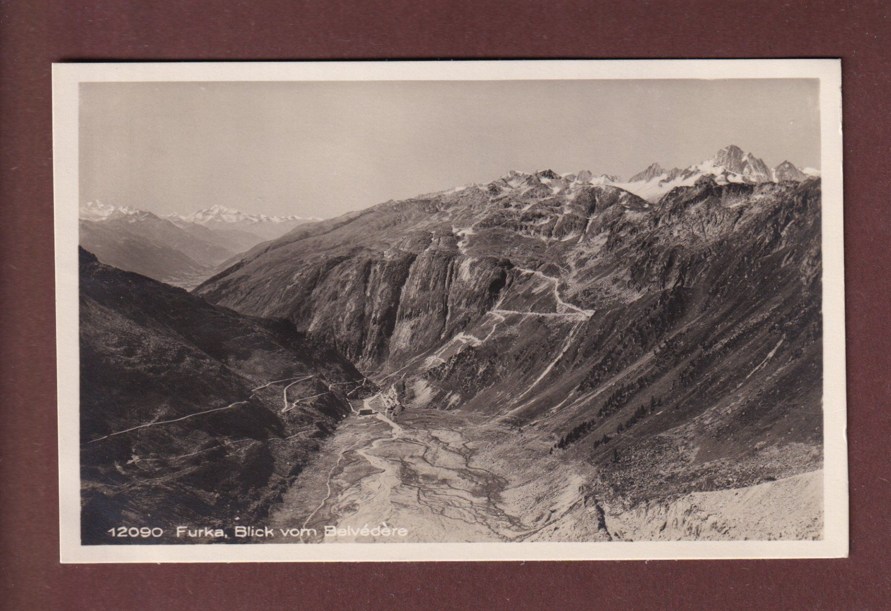Cartoline postali: FURKA - Blick vom Belvédère – Usato da Pully venduto da nicecards-shop