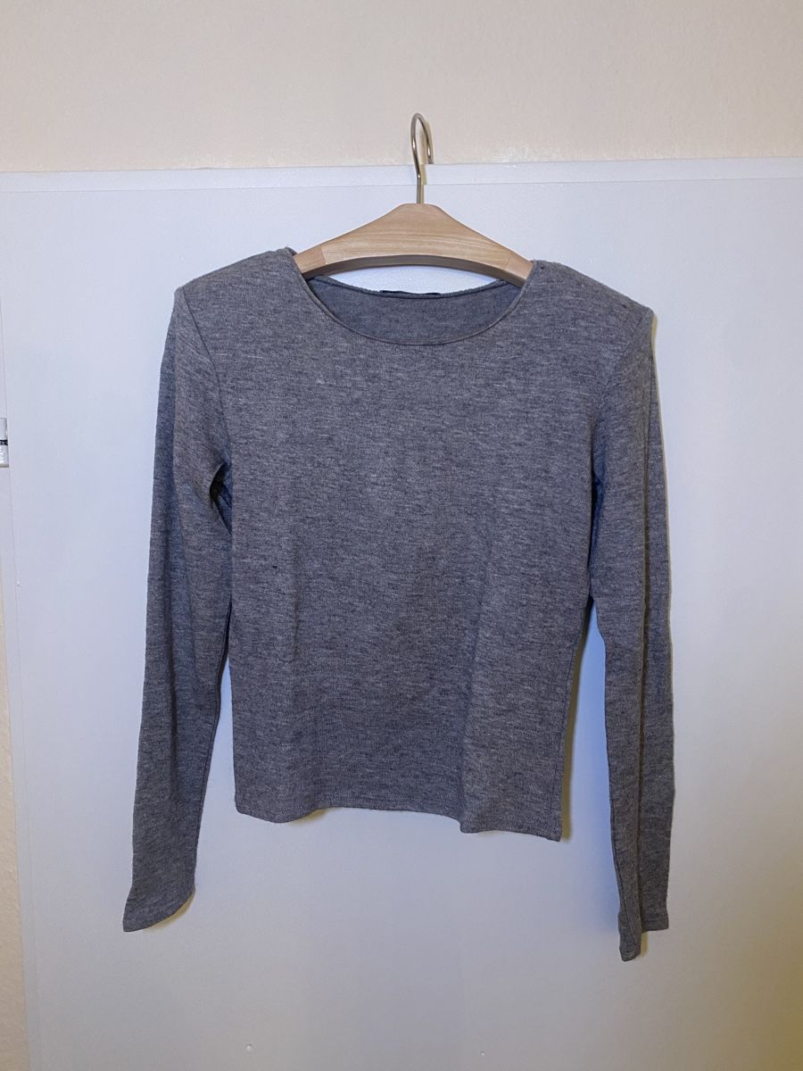 Zara Top: ZARA TOP MIT SHOULDER PADS – Nuovo (secondo la descrizione) da Schlieren venduto da notkrys 2