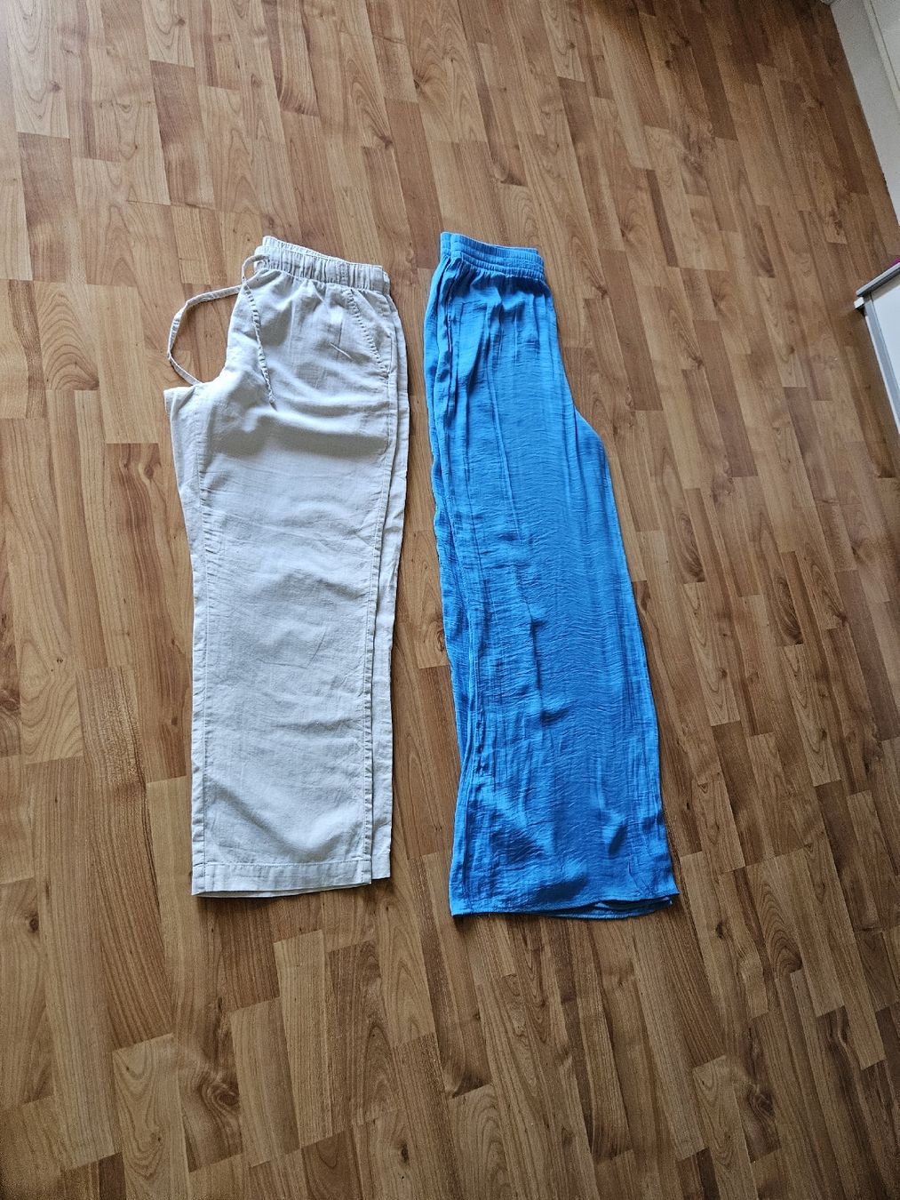 Pantaloni: Hose Gr. 38 – Usato da Niederwil AG venduto da marciag 2