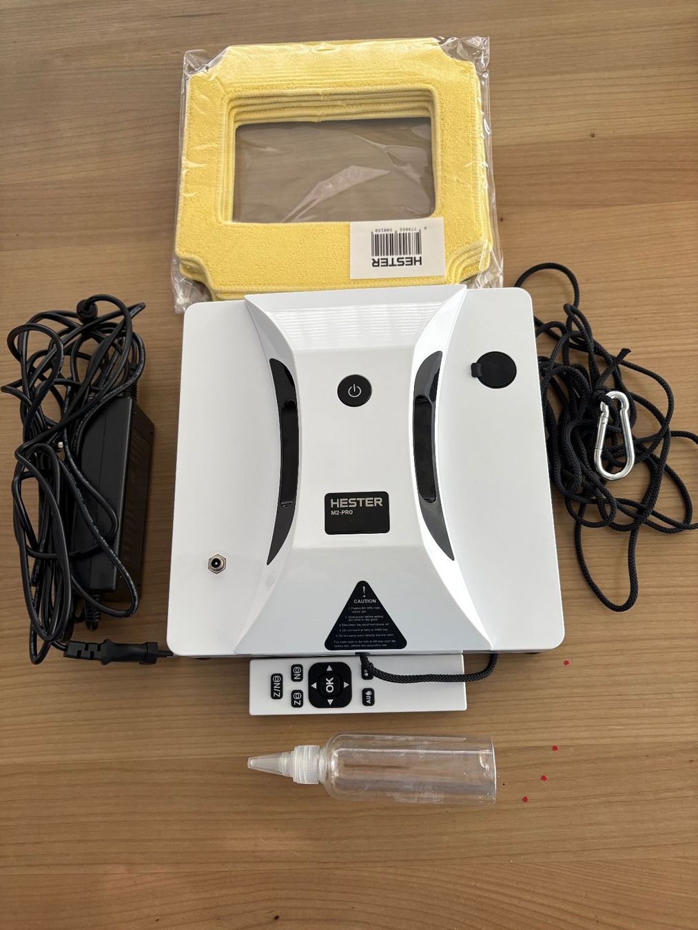 Sonstiges für Haushalt & Wohnen: Fensterputzroboter HESTER – Neu und originalverpackt aus Hochdorf von OskarT01 2