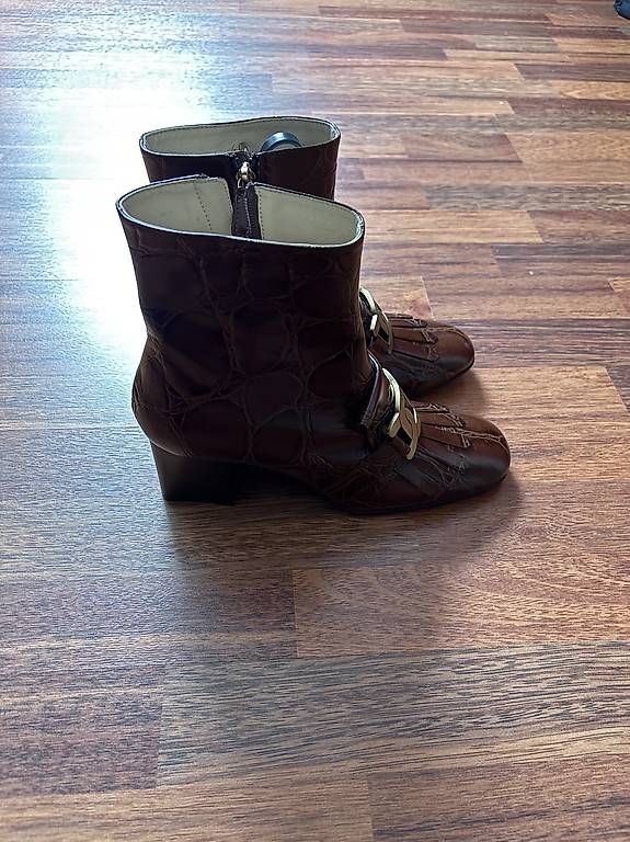 Tod'S Scarpe da donna: Tods Stiefelette Krokodilleder Braun – Nuovo (secondo la descrizione) da Eschenbach LU venduto da ronnyronghonda 2