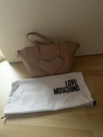 Love Moschino Handtasche rosa mit Herz inkl. Umhängegurt