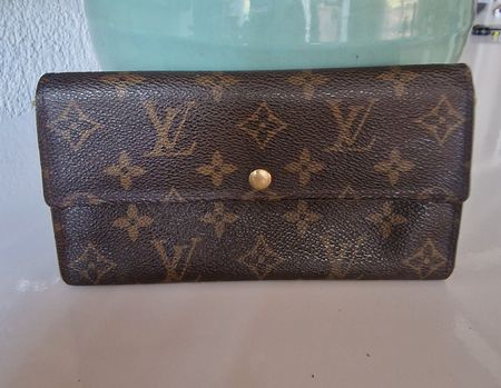 Vintage Louis Vuitton Sarah Wallet