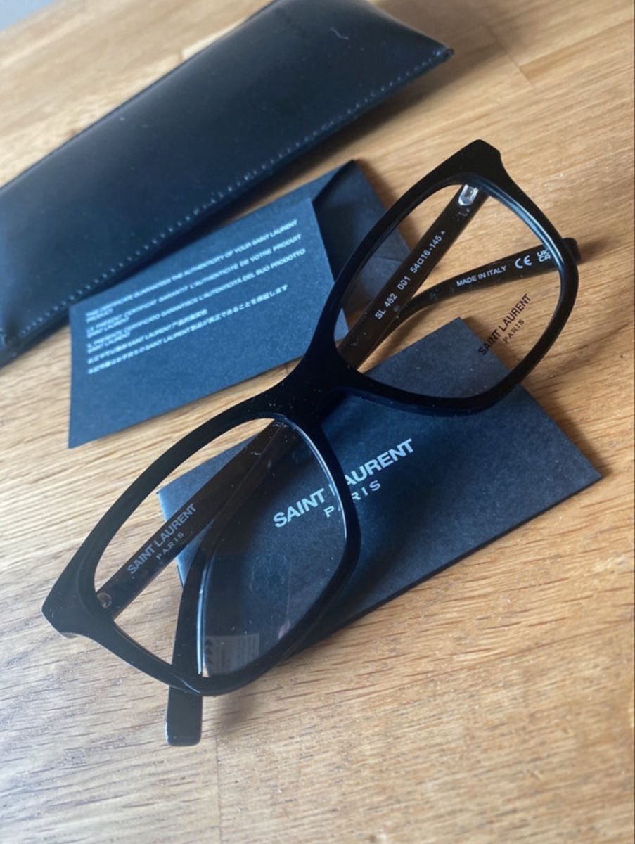 Saint Laurent Occhiali & Lenti: Occhiali Saint Laurent – Nuovo e nell'imballaggio originale da Bellinzona venduto da ser_6vd6 2