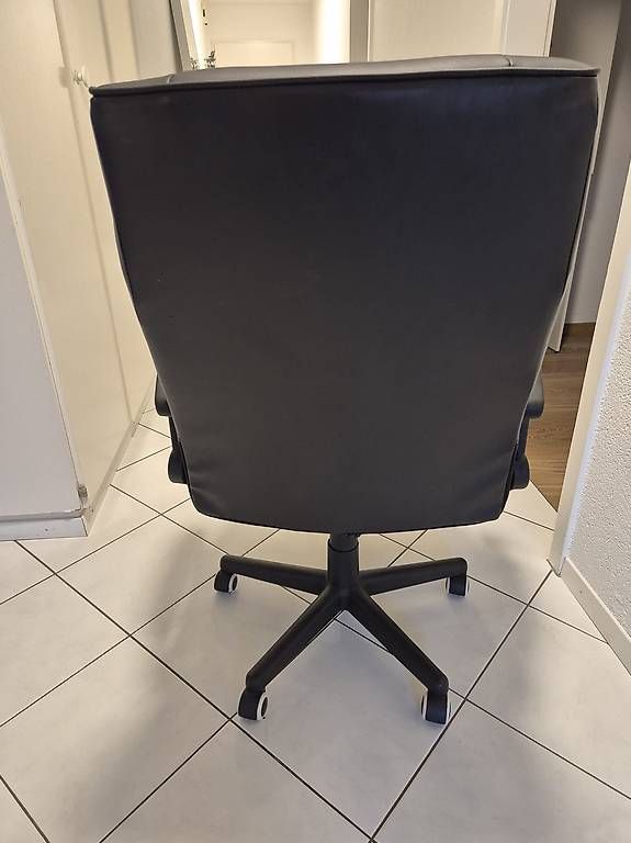 Stühle: Bürostuhl – Gebraucht aus Studen BE von bru_t2wr 1