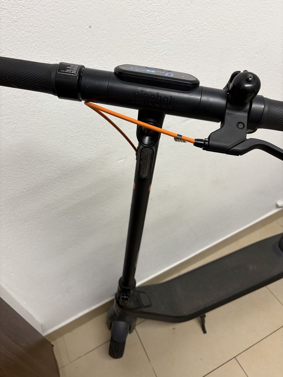 Kickboard: Trottinettes électrique ninebot – D'occasion à Biel/Bienne par yli_7p75 1