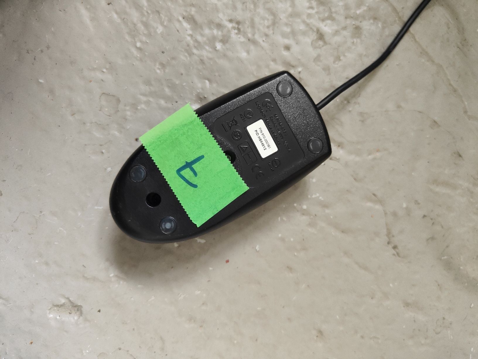 Logitech Mouse: Logitech Maus mit Kabel, gut erhalten – Usato da Möriken AG venduto da ste_sdp9 1