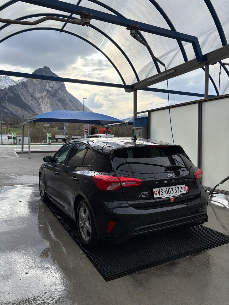 Ford Automobili: Ford Focus ST line 2018 – Usato da Leukerbad venduto da ben_nnw2 1