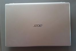 Acer Aspire 1