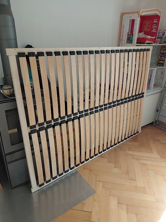 Reti a doghe: Lattenrost 1.40×2.00m – Usato da Goldau venduto da dbo_bd5s 2