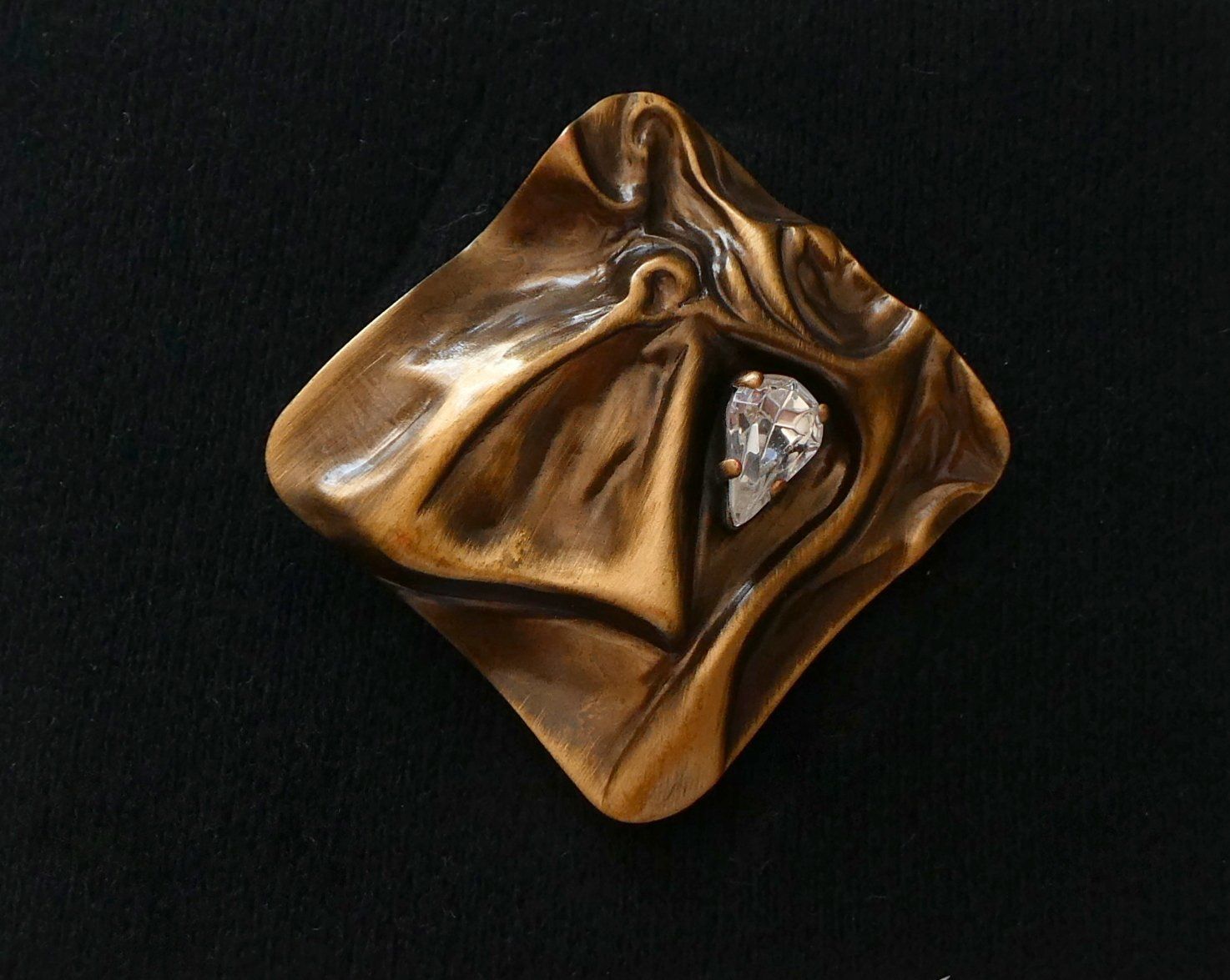 Spille & Fermagli: Foulardbrosche Brosche Strass quadratisch messing – Usato da Frauenfeld venduto da dhour 2