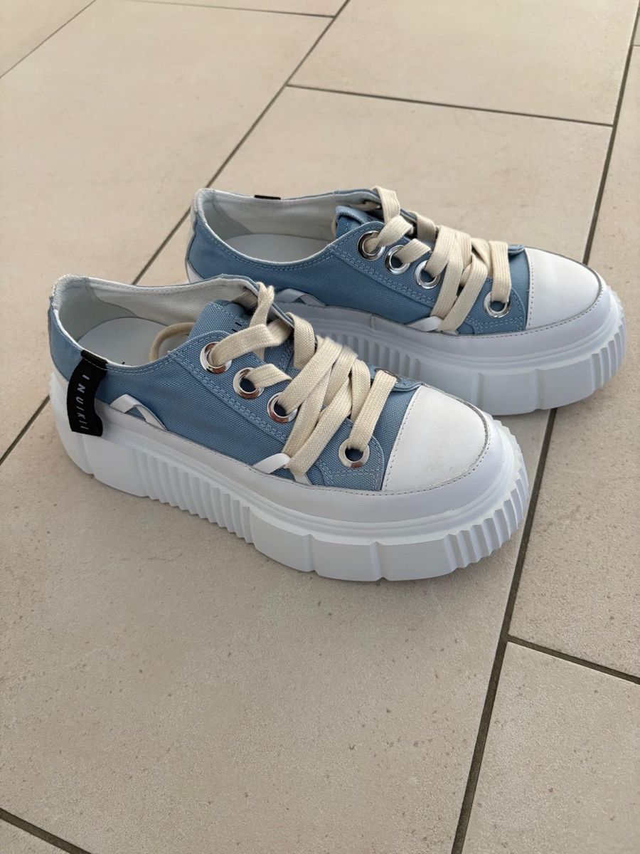 Inuikii Scarpe da donna: Matilda Canvas Inuikii – Nuovo (secondo la descrizione) da Waltenschwil venduto da LucaForfora