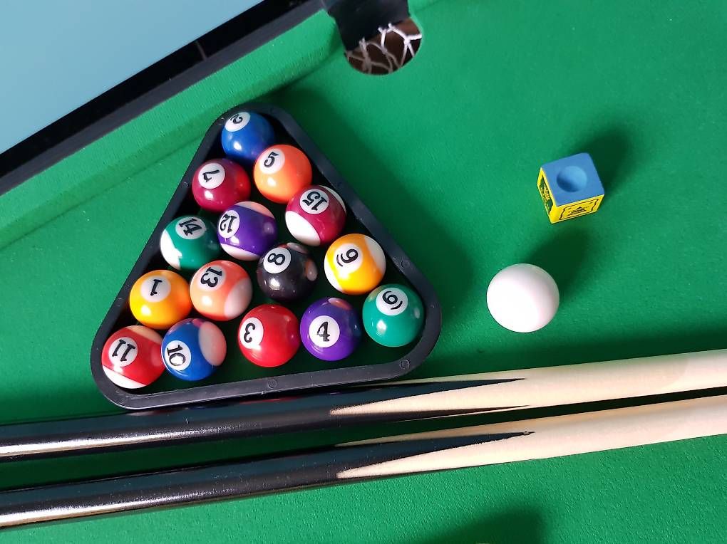 Billiardtische: cooler hochwertiger mini Billardtisch auf Beinen! – Gebraucht aus Zug von julialbi 2