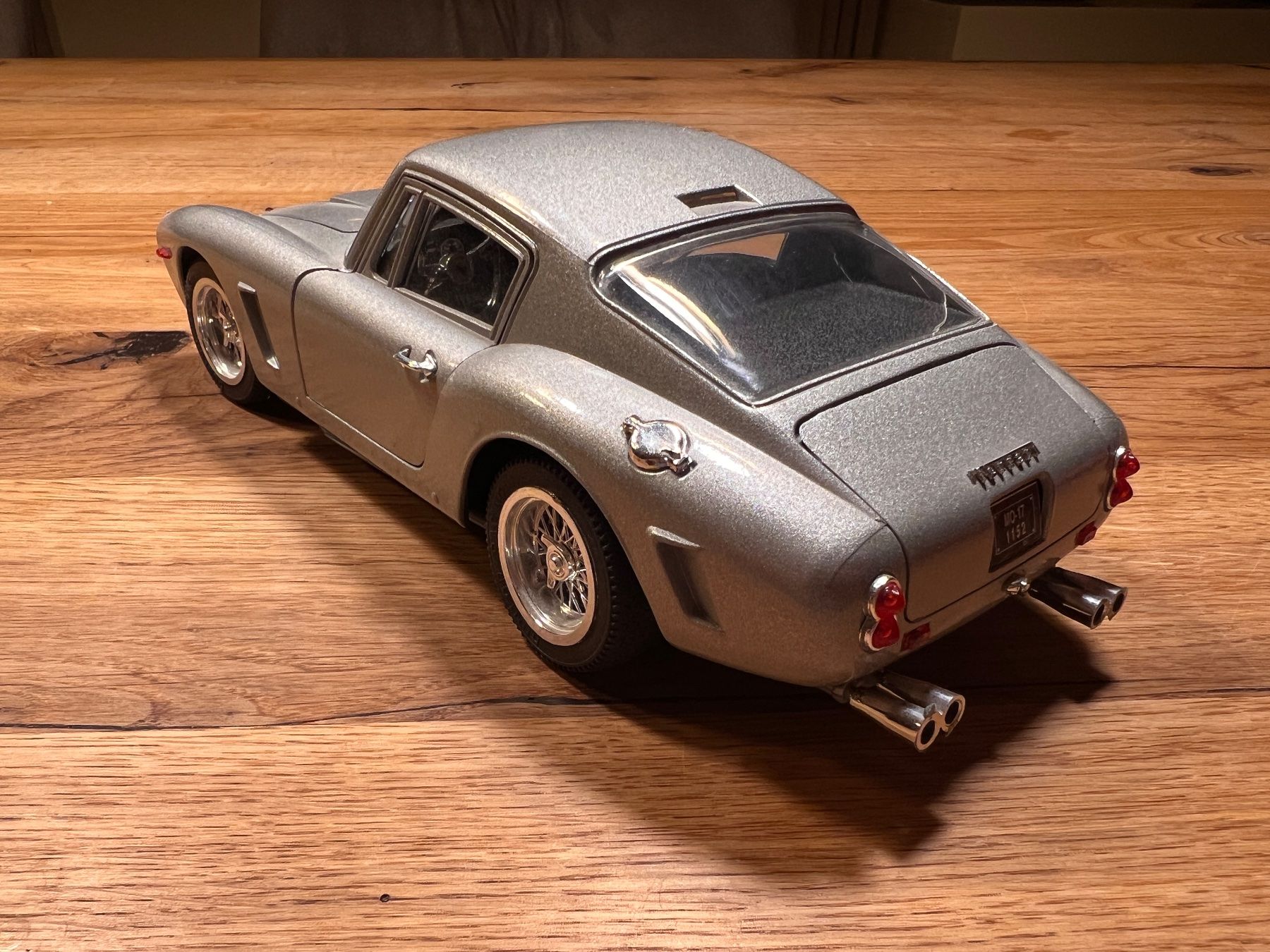 Ferrari Modellini d'auto: Ferrari 250GT Berlinette 1:18 – Usato da Hagneck venduto da Stejobe 2
